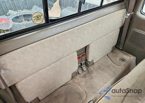 2000 Toyota Tacoma Base z USA, uszkodzony, nr VIN 4TAWM72N1YZ591880